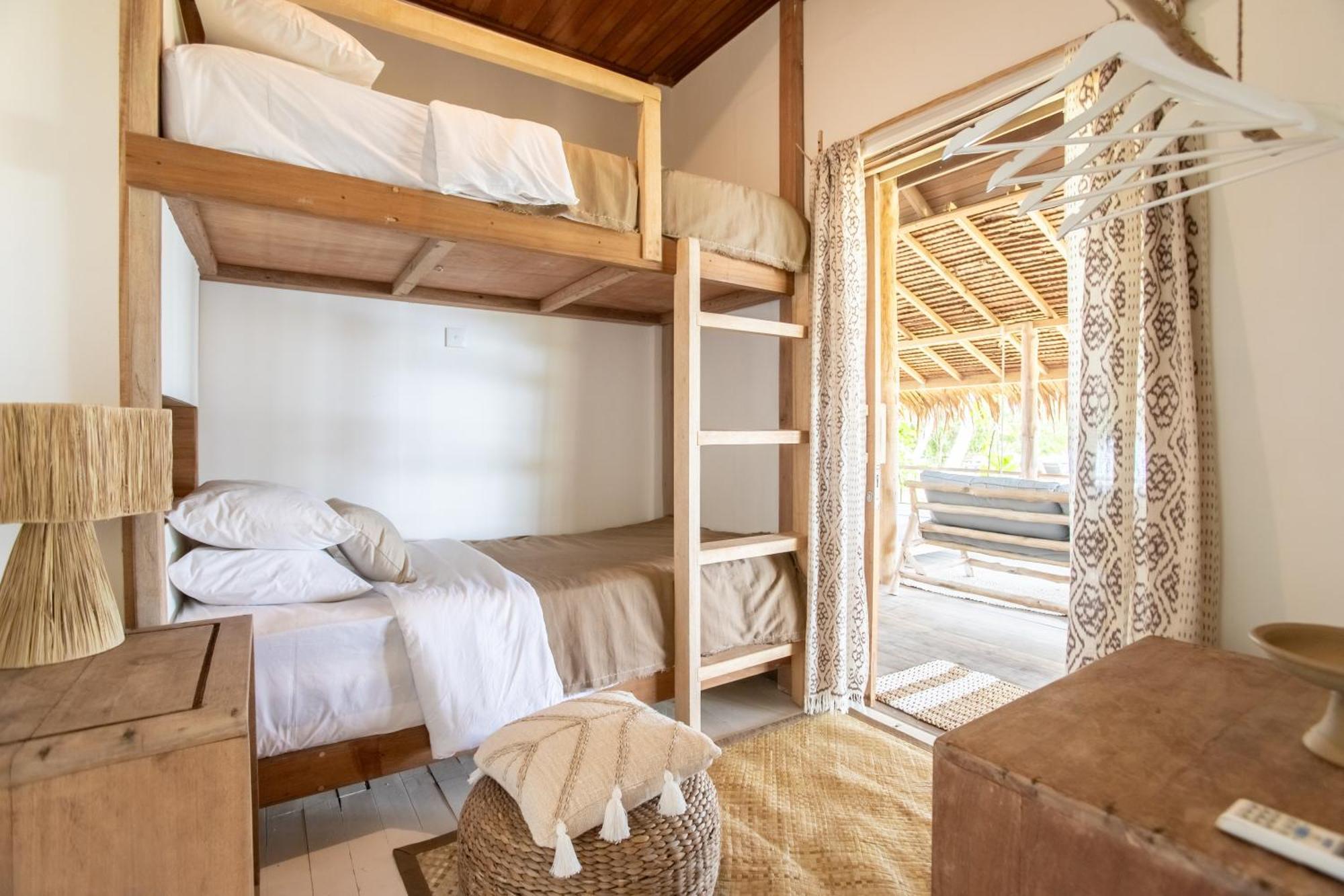 Aloita Resort Mentawai Tua Pejat エクステリア 写真