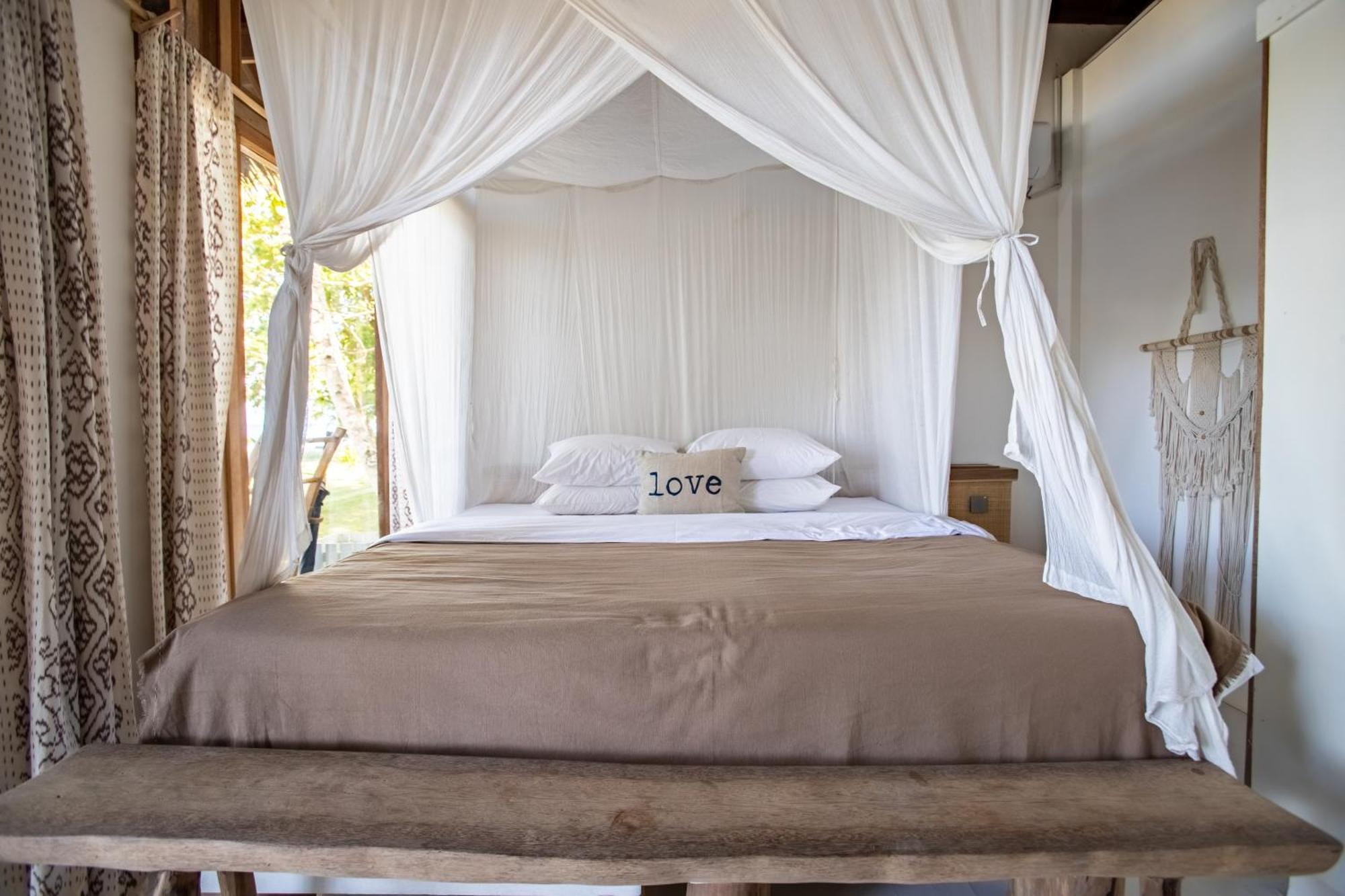 Aloita Resort Mentawai Tua Pejat エクステリア 写真