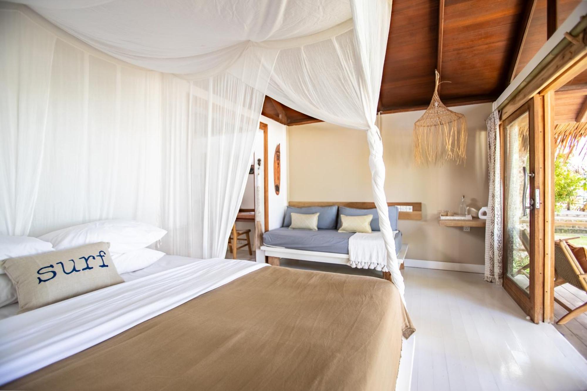Aloita Resort Mentawai Tua Pejat エクステリア 写真